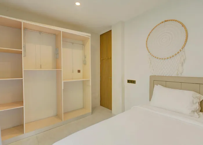 Stylish 4br With Private Pool In Batu Bolong Villa