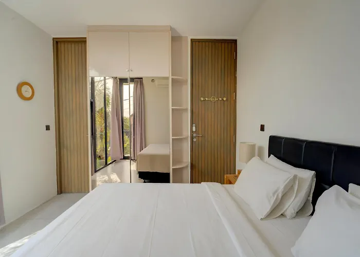 Stylish 4br With Private Pool In Batu Bolong Villa *