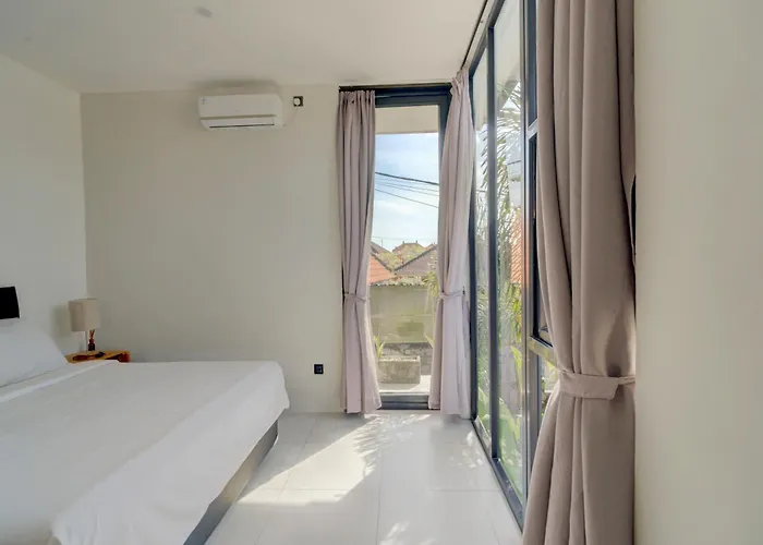 Stylish 4br With Private Pool In Batu Bolong * Canggu