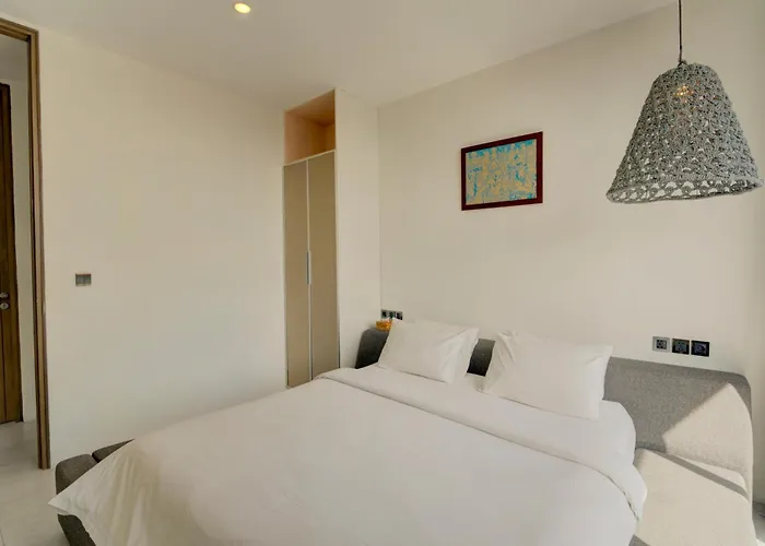Stylish 4br With Private Pool In Batu Bolong Villa Canggu