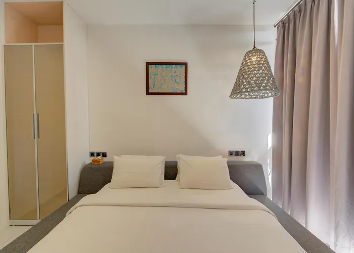 Villa Stylish 4br With Private Pool In Batu Bolong
